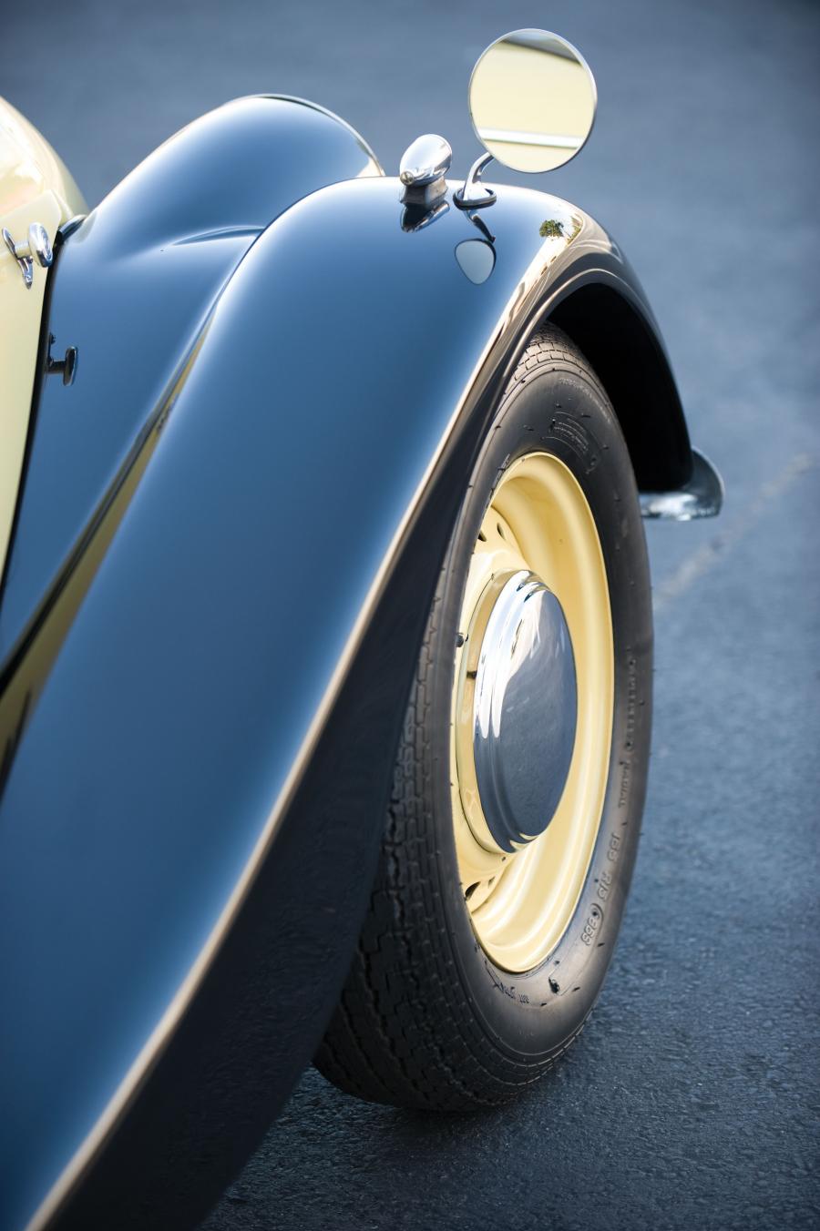  Morgan Plus 4 Drophead Coupe 1964 года  (фото 10 из 16)